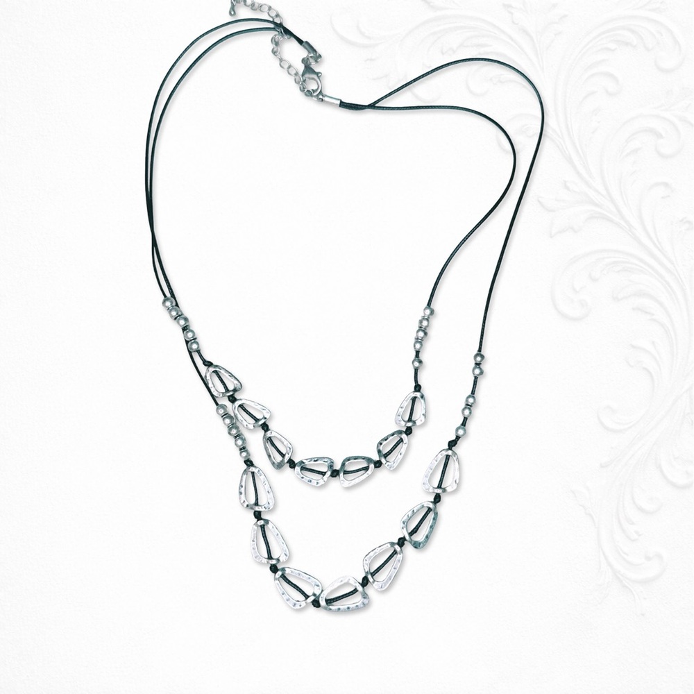 6103gc. Pewtertone Multistrand Necklace